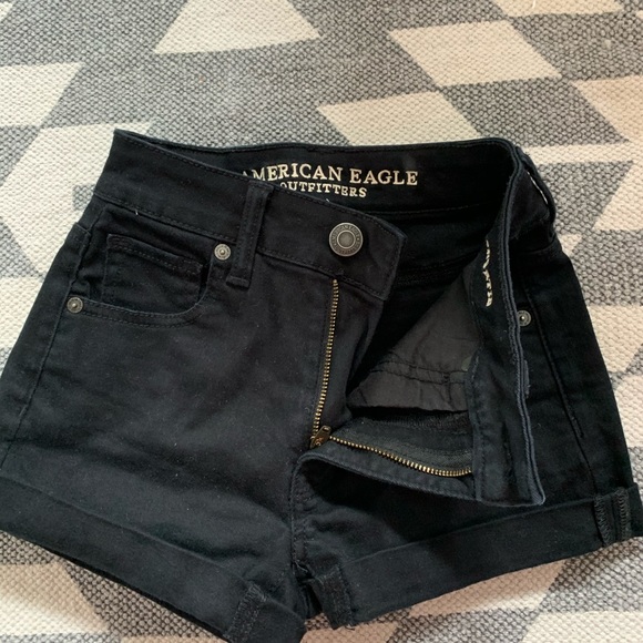 Black American eagle high rise jeans! - Picture 2 of 4